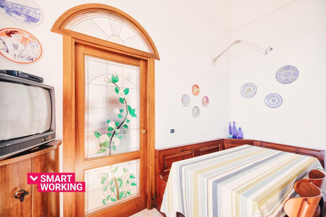 Appartamento Fronte Mare A Ospedaletti By Wonderful Italy Ngoại thất bức ảnh